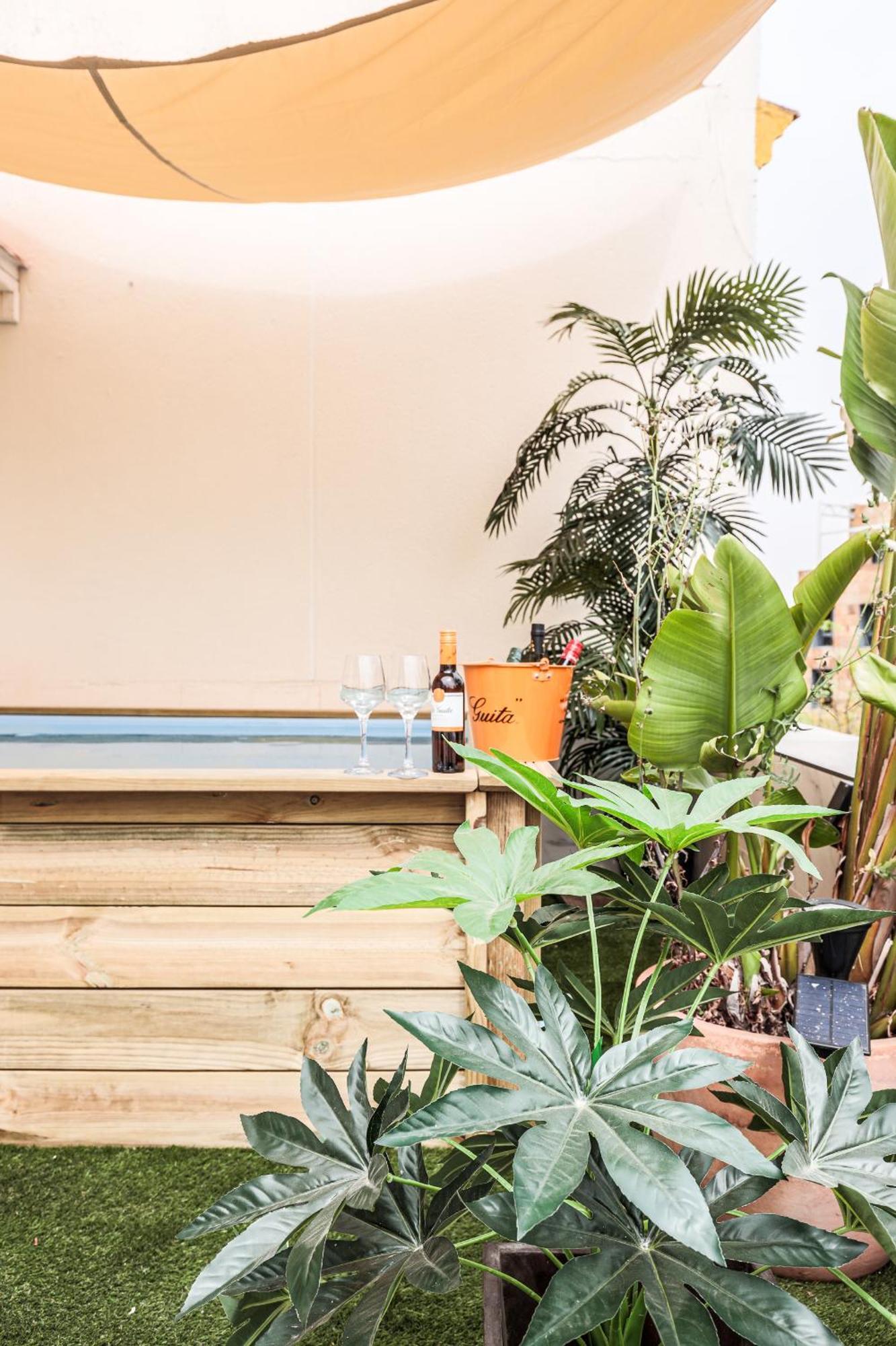 Fantastico Atico 2 Hab Y Gran Terraza Privada Lägenhet Sevilla Exteriör bild